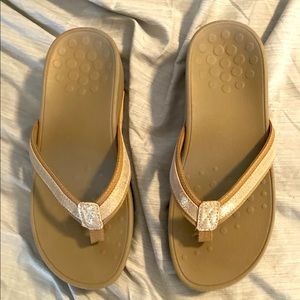 Vionic Flip Flops